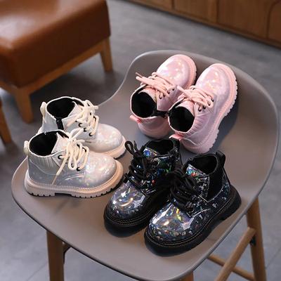 Jesienne dziewczęce buty z miękką podeszwą, wygodne dziewczęce buty, błyszczące skórzane botki, proste, uniwersalne dziecięce buty z grubą podeszwą, modne zimowe buty