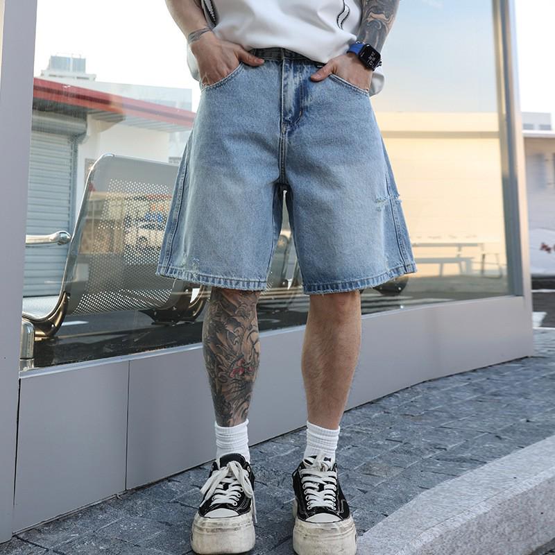 Men's Trendy Washable Denim Capris: High-End, Loose-Fit, Wide-Leg Summer Shorts.