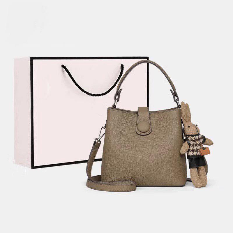 Stylish, simple and high-end single shoulder crossbody portable bucket bag for women's ins trendy and versatile, casual and large-capacity