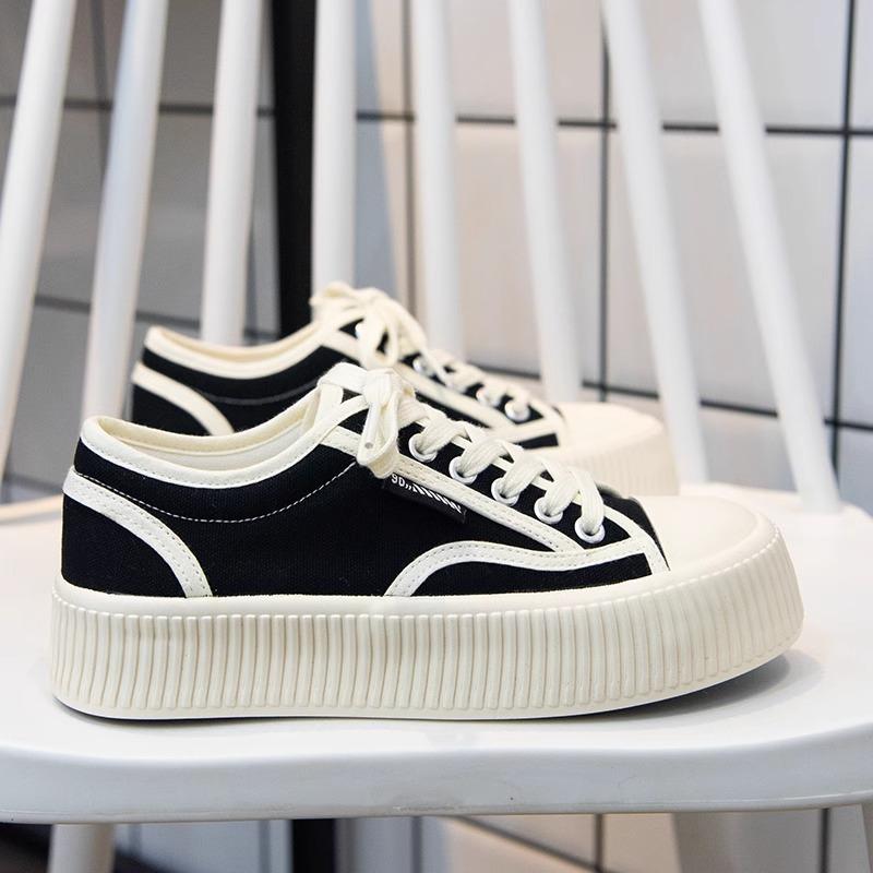 Platform Canvas Biscuit Shoes Women's Shoes Spring and Summer 2025 New Muffin Versatile Sports and Leisure Little White Shoes Board Shoes