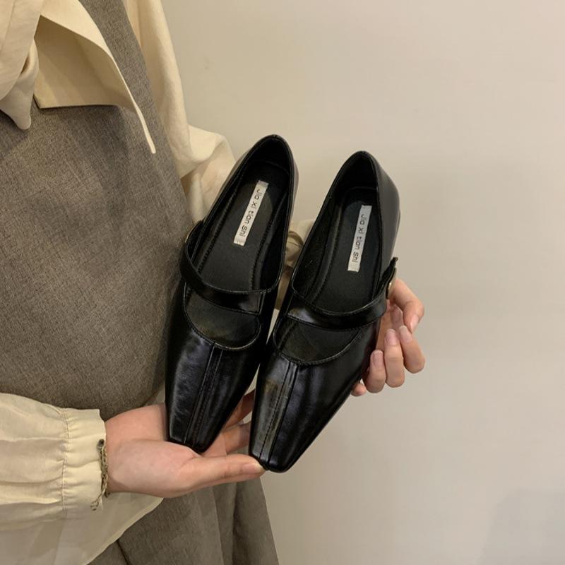 French Retro Temperament Light Mouth Single Shoes Girl 2025 Spring New Fairy High Sense Low Heel Mary Jane Small Leather Shoes