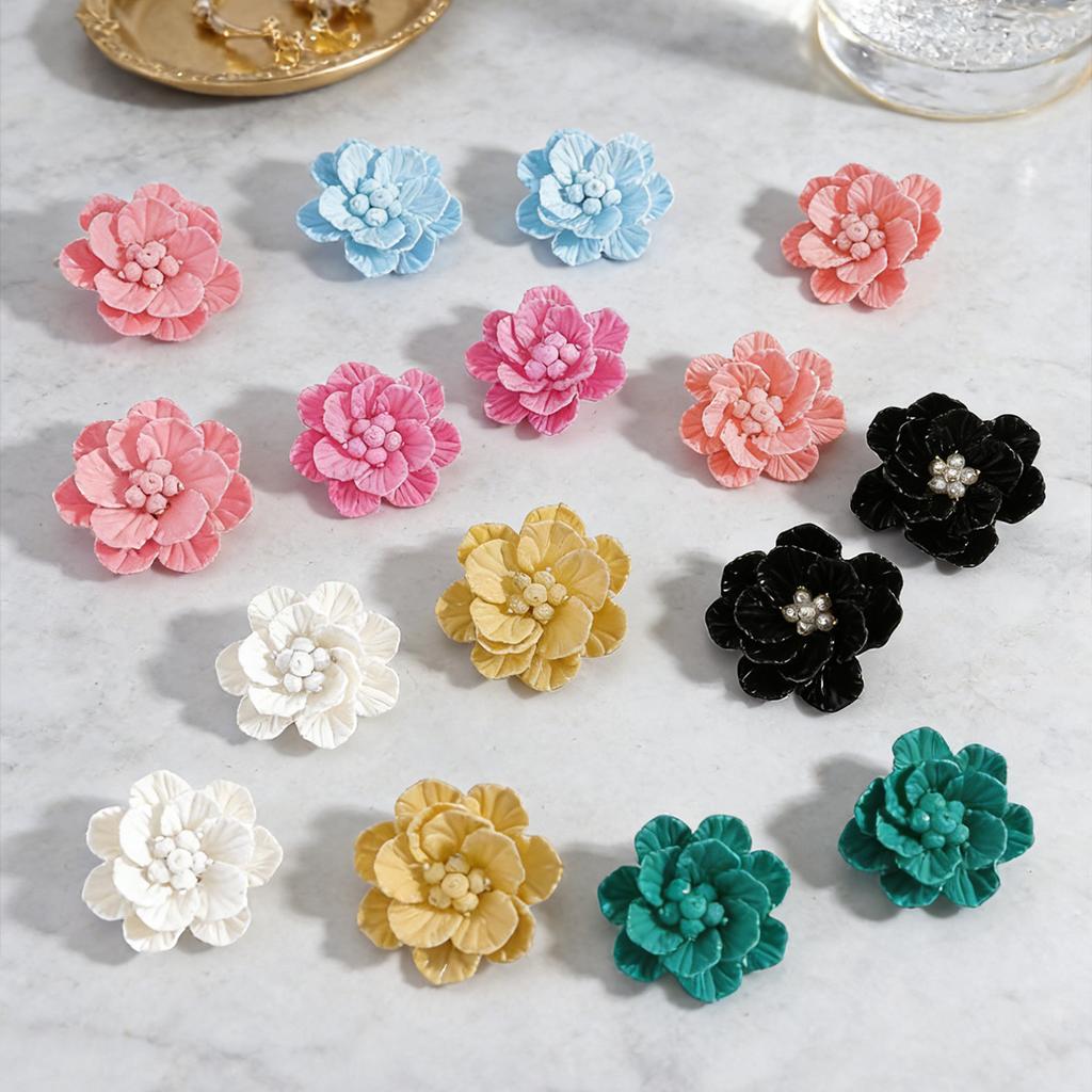 Retro double-layer handmade flower stud earrings personalized fashion three-dimensional petal temperament versatile small fresh earrings women