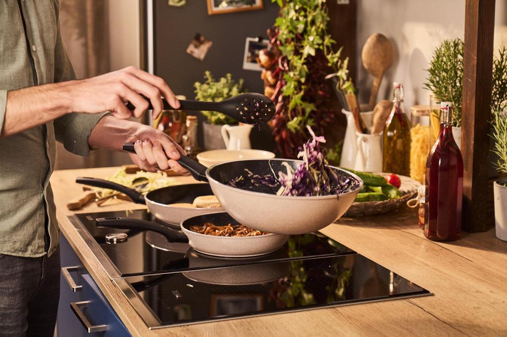 Ballarini Wok Ceramic Coating 28cm Made In IH Compatible Wok Japanese LEDRO "Ledro Italy" [Authorized Product] Z1027-801