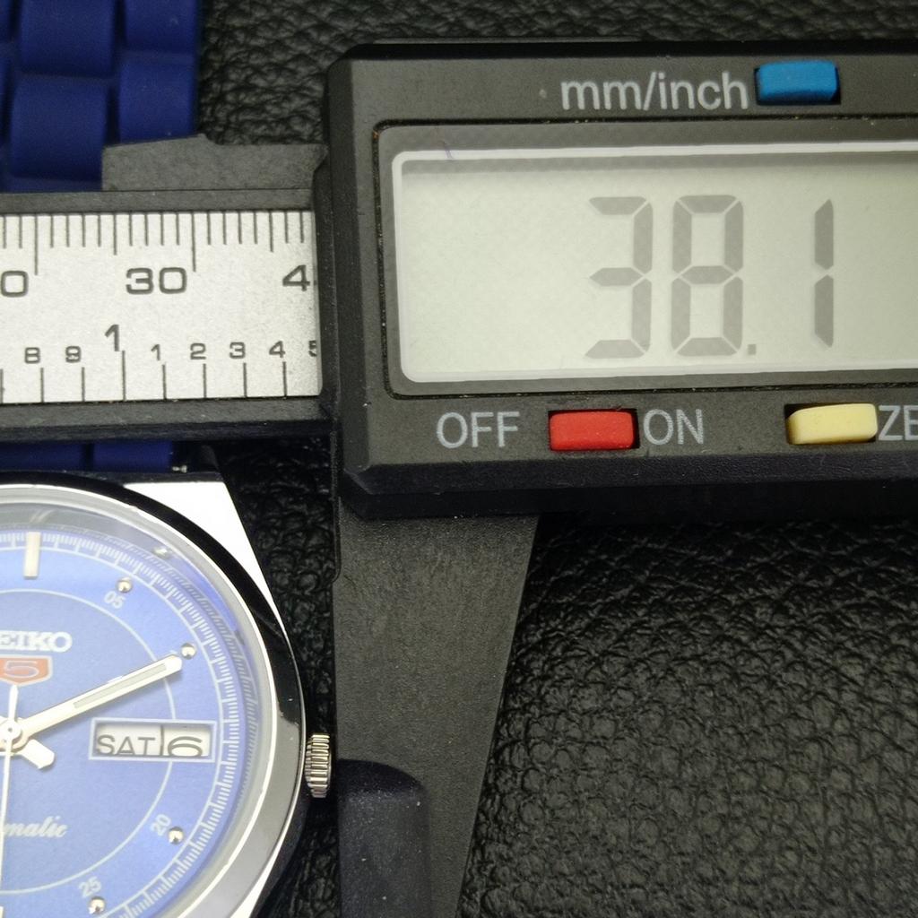 YENİLENMİŞ VINTAGE SEIKO 5 OTOMATİK JAPON ERKEK MAVİ KADRAN SAAT a434683-2