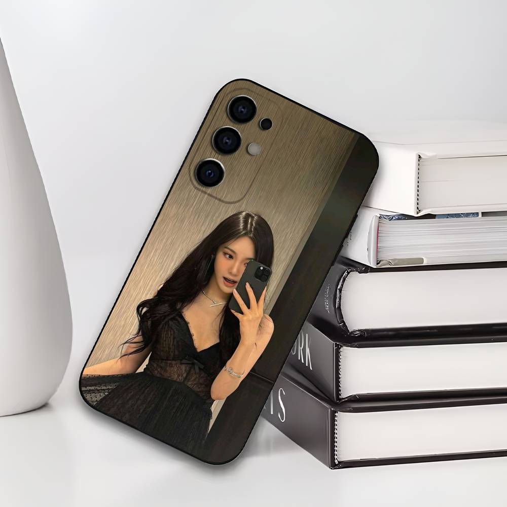 N-Ningning A-AespaS Phone Case For Samsung S25,S24,S21,S22,S23,S30,Ultra,S20,Plus,Fe,Lite,Soft Black Cover
