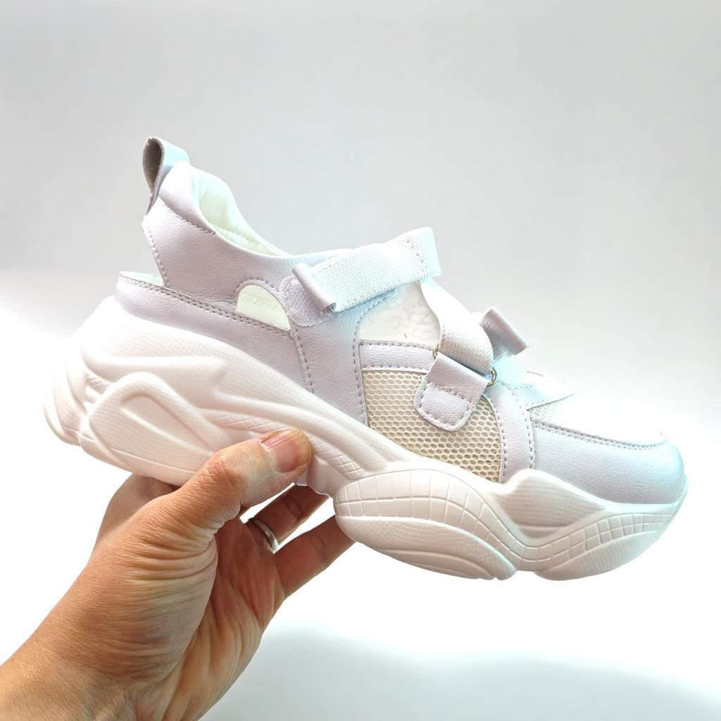 New Arrival Women's White Thick Sole Dad Shoes Genuine Leather Breathable Mesh Cutout Sport Sandals for Fashion and Comfort