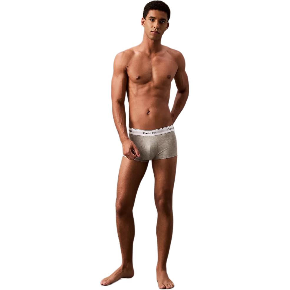Calvin Klein Comfortable Breathable Skin-Friendly Solid Color Boxer Shorts 3-Pack Men Underwear Mixed-Colors NB3967-069
