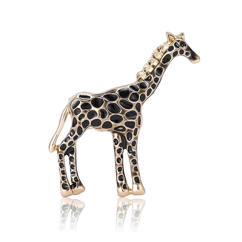 Fashion Cartoon Alloy Enamel Giraffe Brooch Exquisite Versatile Women'S Clothing Corsage Ornament Pin