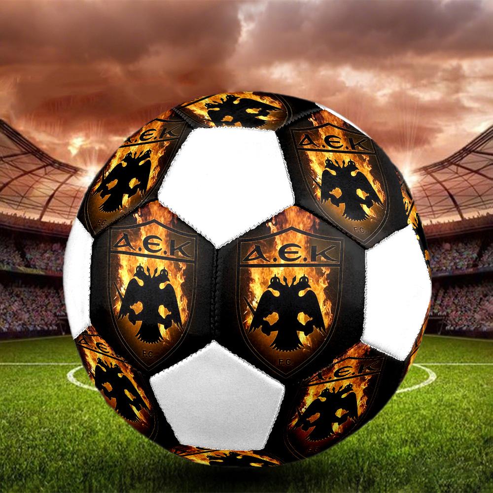 1pz Pallone da calcio AEK Atene taglia 5 Pallone da calcio indoor Praha Colorato Per tutte le età Cucito a macchina PVC Pronto per la competizione Durevole Alto rimbalzo