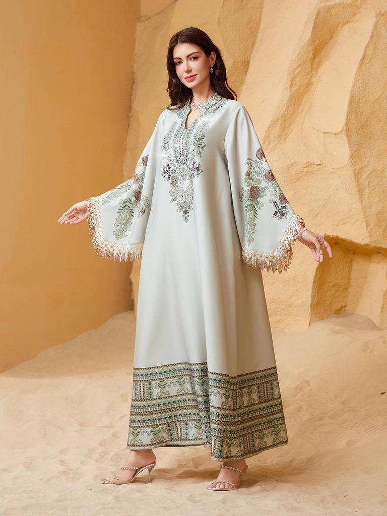 NC21 Middle East Women's V-Neck Tassel Print Abaya Dress