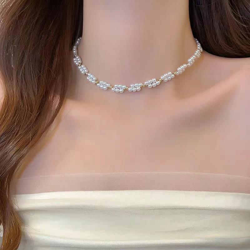 Cat Paw NK-87 Clavicle Chain: High-End Light Luxury Women's Choker, Internet Celebrity Hot Style.