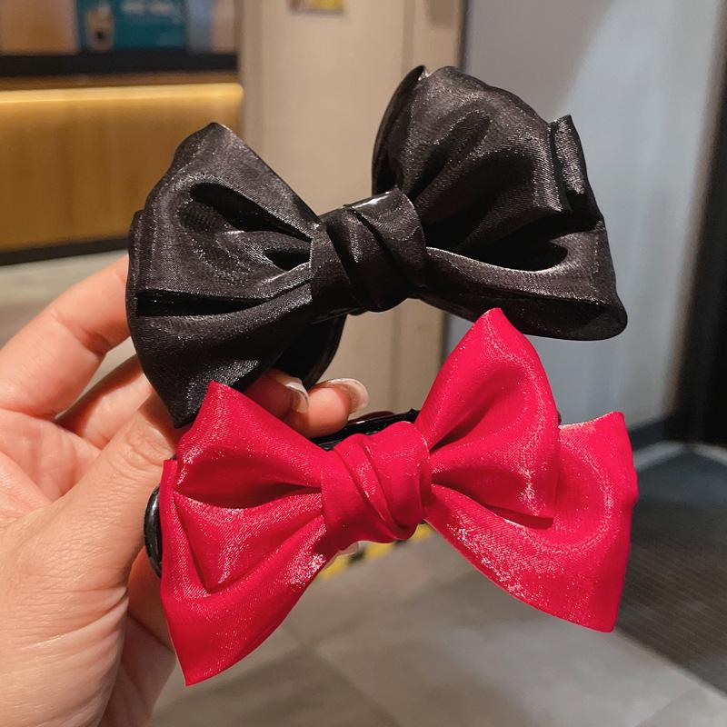 Celebrity Style Bowknot Hairpin - Elegant Hair Clip with Ball Head Design for Women