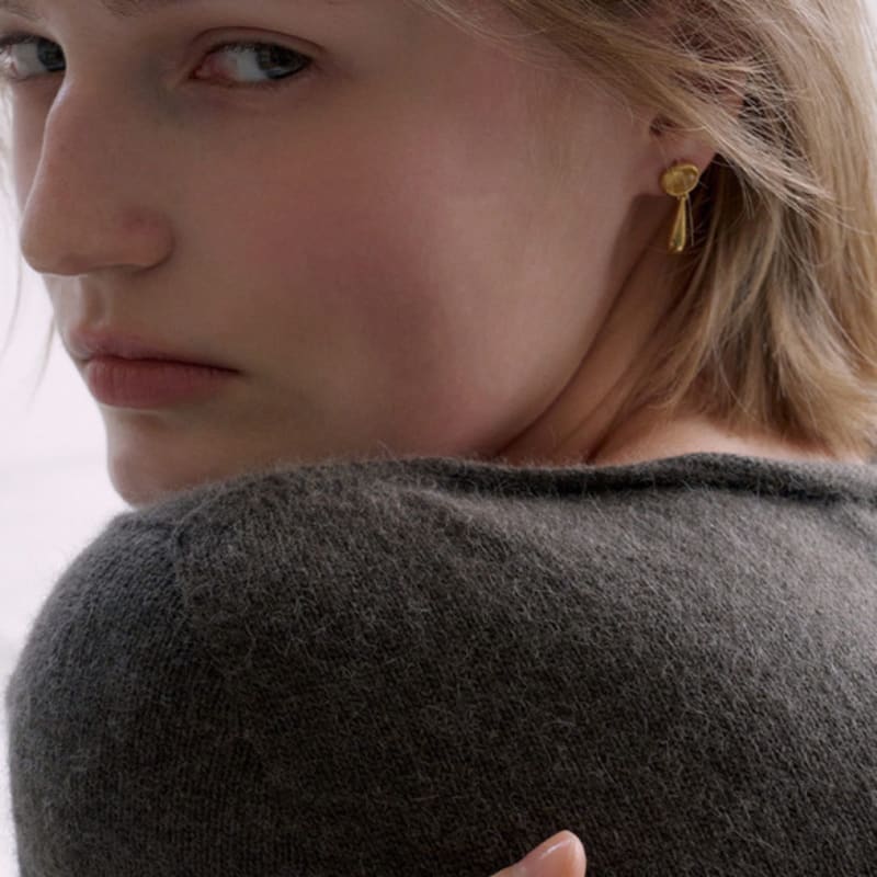 ovbeige [VEI] 925silver DROP BAR STONE EARRINGS _ RUTILATED QUARTZ