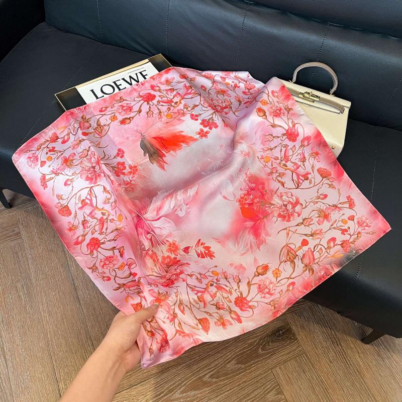 Fashion Black and White Printing Temperament Square Scarf Imitation Silk Korean Version Decorative Scarf Scarf Professional Decorative Shawl Silk Scar
