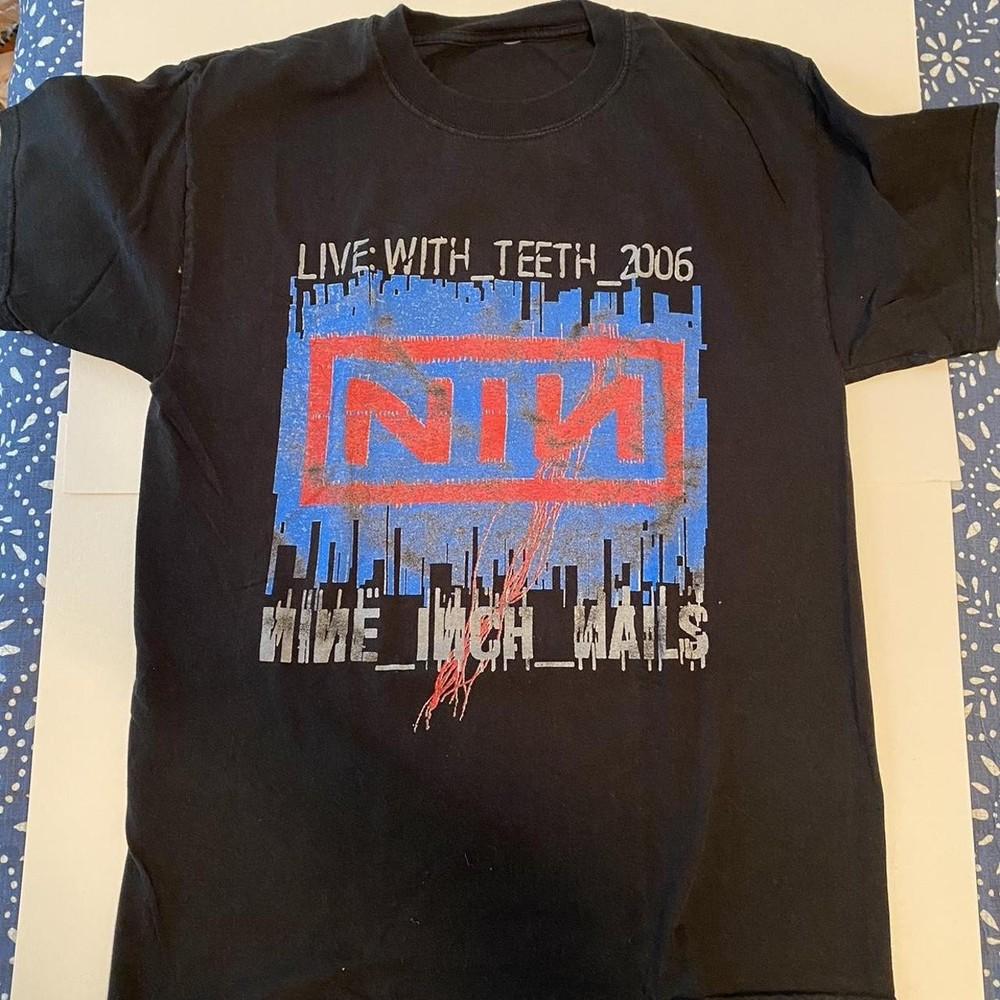 

NINE INCH NAILS 2006 Tour Basic Black Short Sleeve Unisex Shirt WA1826 Unisex T-Shirt S