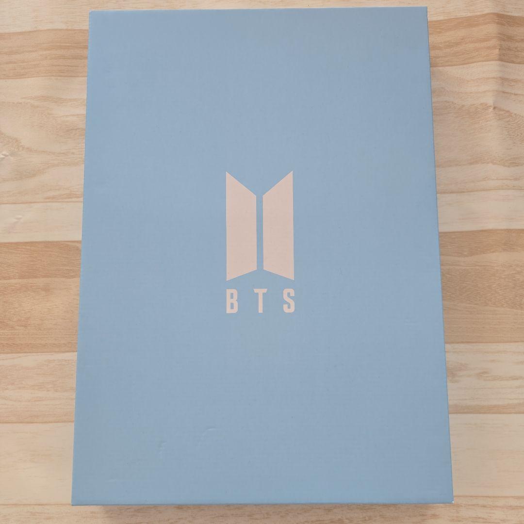 

[USED] BTS MERCH BOX 4