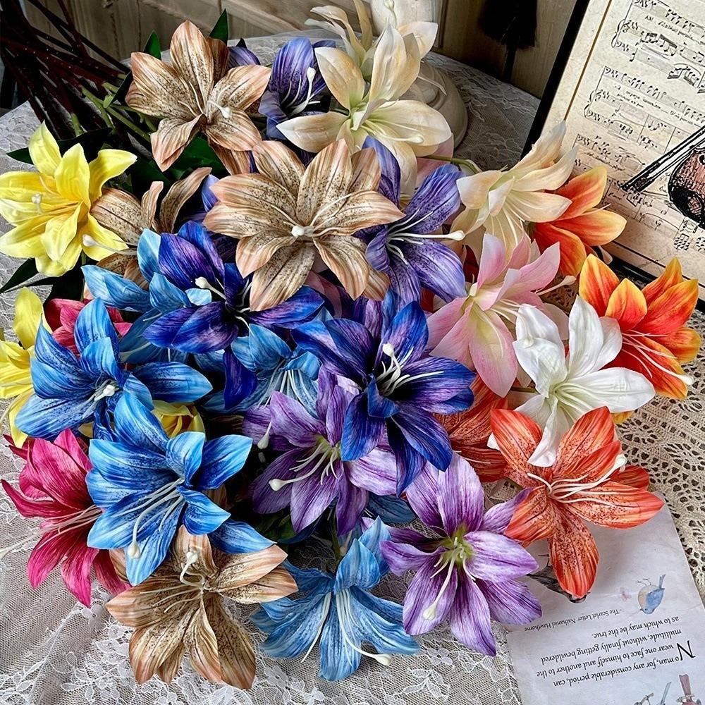3 Heads Artificial Lilis Floral Arrangement DIY Flower Simulation Flowers Plastic Realistic Artificial Flowers Photography Props