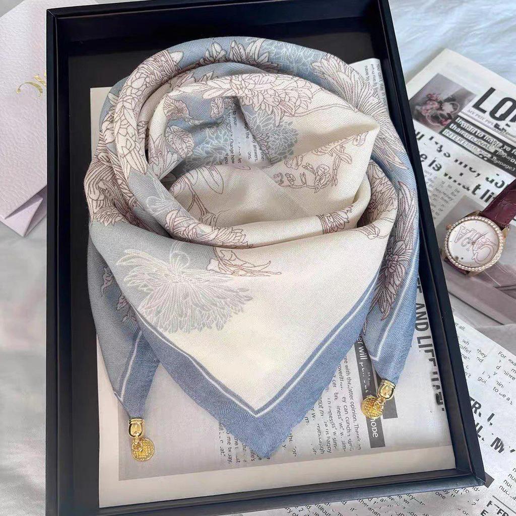 Women's Magnetic Buckle Neck Scarf - Lightweight, Comfortable Cotton, Versatile Style