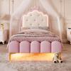 Cama Estofada, 90 x 200 cm, com Estrado de Ripas (Sem Colchão), Luz Ambiente com Controle Remoto, Formato de Princesa Coroa, Material PU, Rosa