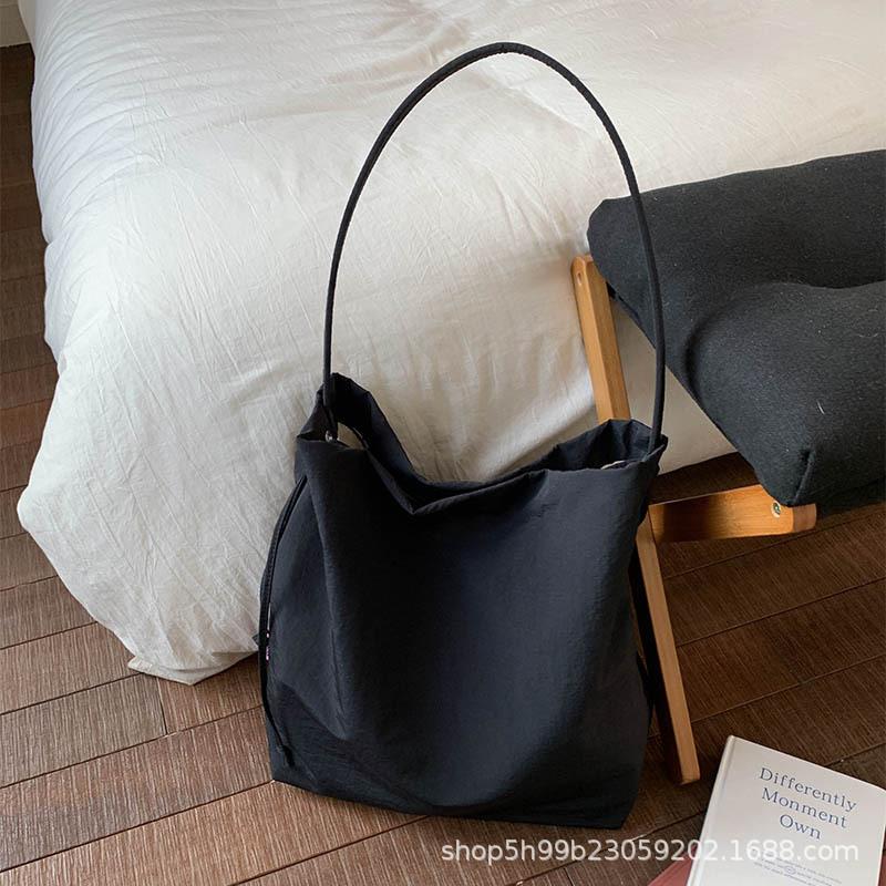 

Canvas bag women s large-capacity messenger bag Lazy wind women s shoulder bag Student tote bag shoulder bag чёрный