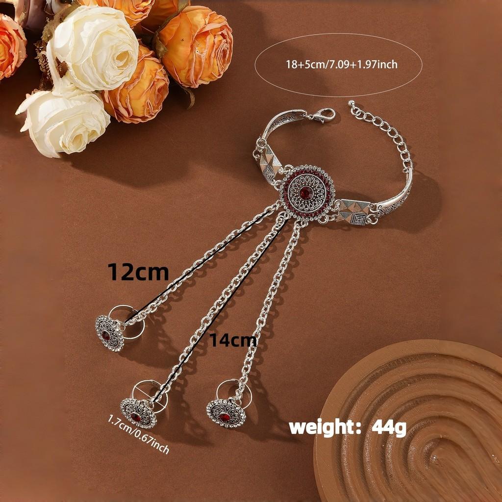 Vintage Geometric Hand Jewelry With Rhinestone Embellishments For Women