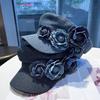 Pălărie de pictor cu bor larg Protecție solară Vizor respirabil Pălărie pentru modelarea feței Decorațiune cu flori 3D Pălărie tip șapcă Newsboy din denim spălat