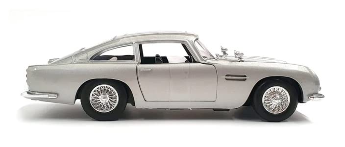 MOTORMAX Měřítko 1/24 Aston Martin Bond Car Kovová stavebnice, ASTON MARTIN DB5 COUPE 1965, z filmu 007 Goldfinger (stříbrný) [Paralelní import]