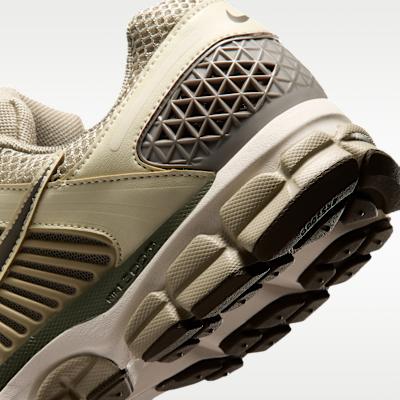 Nike Zoom Vomero 5 'Desert Khaki Classic Olive Dark Hazel'
