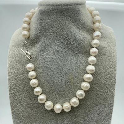 Fashion Natural White 10-11mm Pearl Necklace 17 Inches