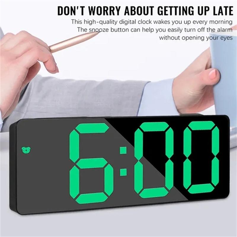 Alarm Clock Led Display Digital Mirror Alarm Clock Battery Plug-In Dual Purpose Alarm Clock Suitable For Bedroom Office