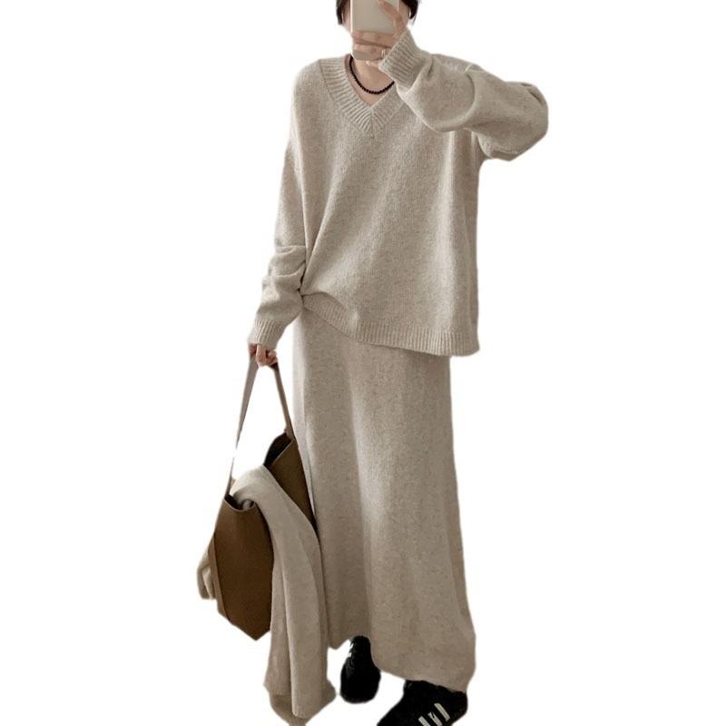 Autumn and winter knitted sweater three-piece women's new lazy casual loose sweater skirt scarf set