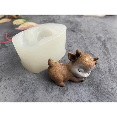 3D Cute Deer Silicone Mold Fondant Chocolate Cupcake Dessert Cake Decorating Tools Sika Deer Shape Kitchen Baking Mould