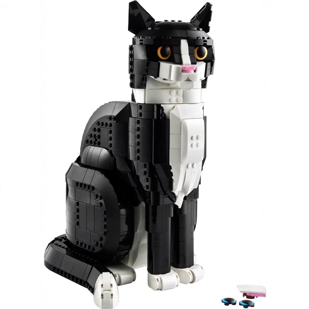 Tuxedo Cat Cow Cat Girl Building Blocks Toy Creative DIY Animal Model for Kids Focus & Hands-On Skills Compatible with Lego-Style Bricks