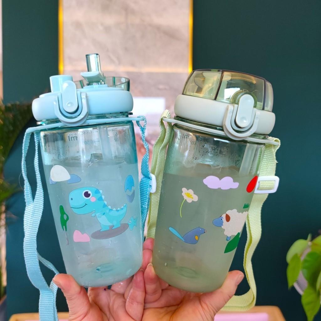 650ml Plastic Portable Double Drinking Bottle Cartoon Sealing Straw Cup Kids