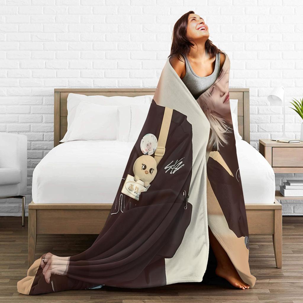 Super Warm BlanketKids Camping S-StrayKids Felix Bedding Throws  Flannel Bedspread For Outdoor Street Trend Sofa Bed Cover