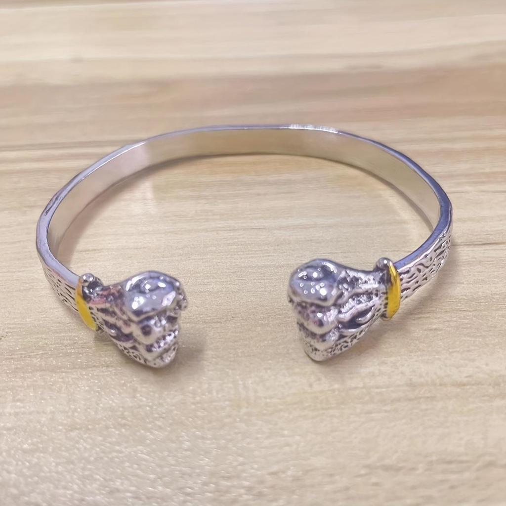 Men's Retro Power & Wealth Open Bangle Bracelet