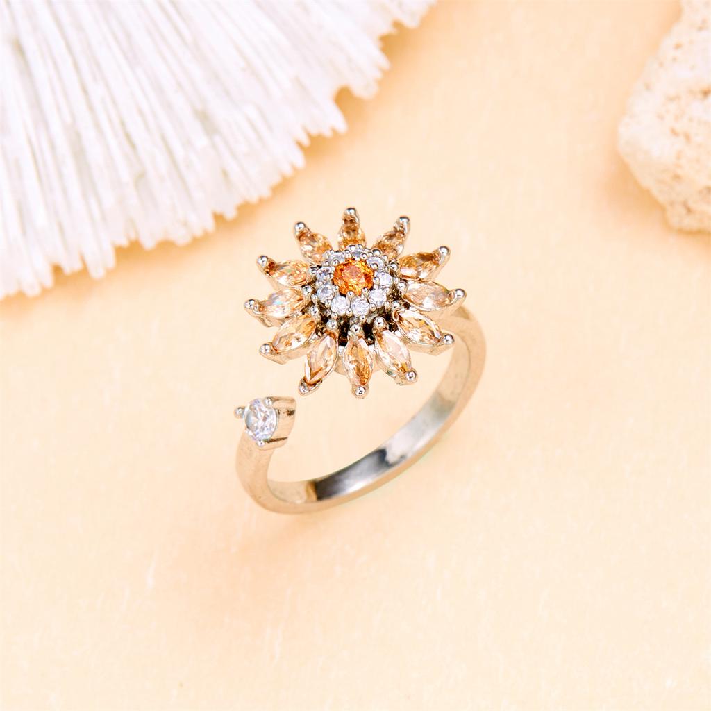 Fidget Anti Stress Anxiety Rotatable Rings For Women Fashion Shiny Zircon Flower Snowflake Spinner Finger Ring Aesthetic Jewelry