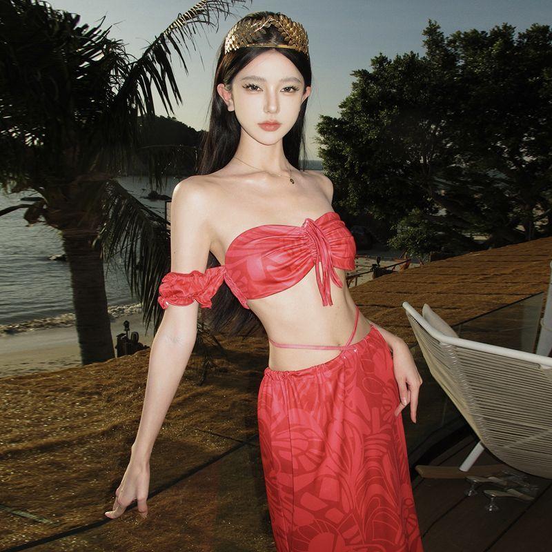 

Hainan Sanya Island Travel Sexy Spice Girls Vacation Tube Top Bikini Pure Swimsuit Three-piece Small Breast Summer S