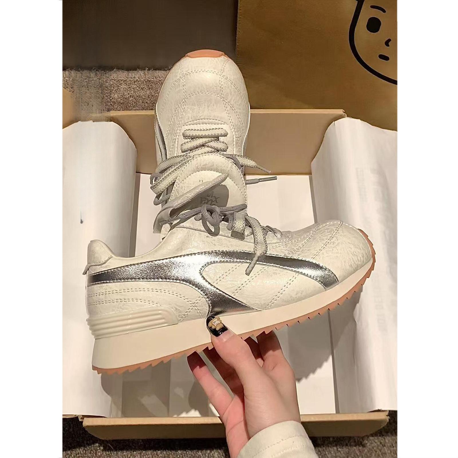 

Dexun shoes women s 2025 spring new women s shoes small thick soles increase height Forrest Gump shoes women s casual sports shoes 35