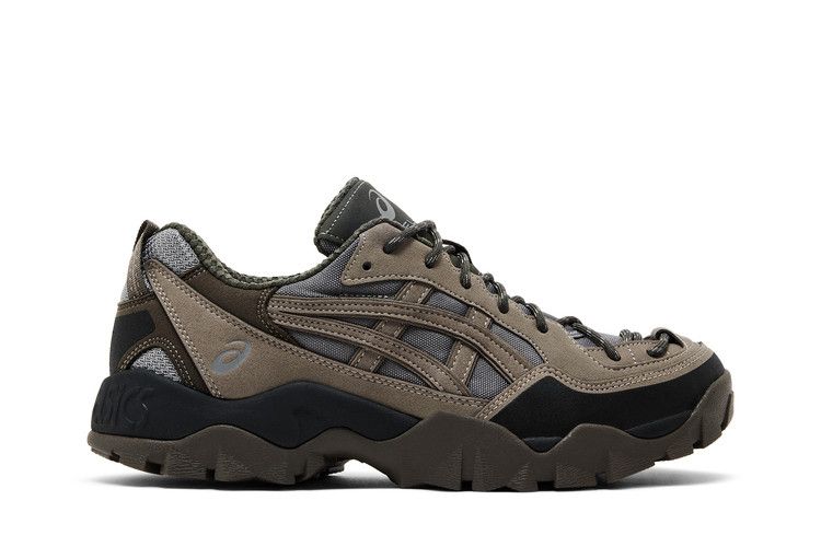 Asics Gel Pickax 'Clay Grey Mink'