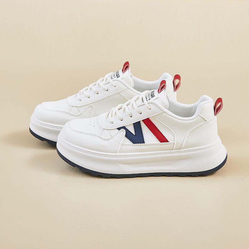 New ins female students thick-soled heightening sports board shoes spring Xiaobai casual street shoes H 35