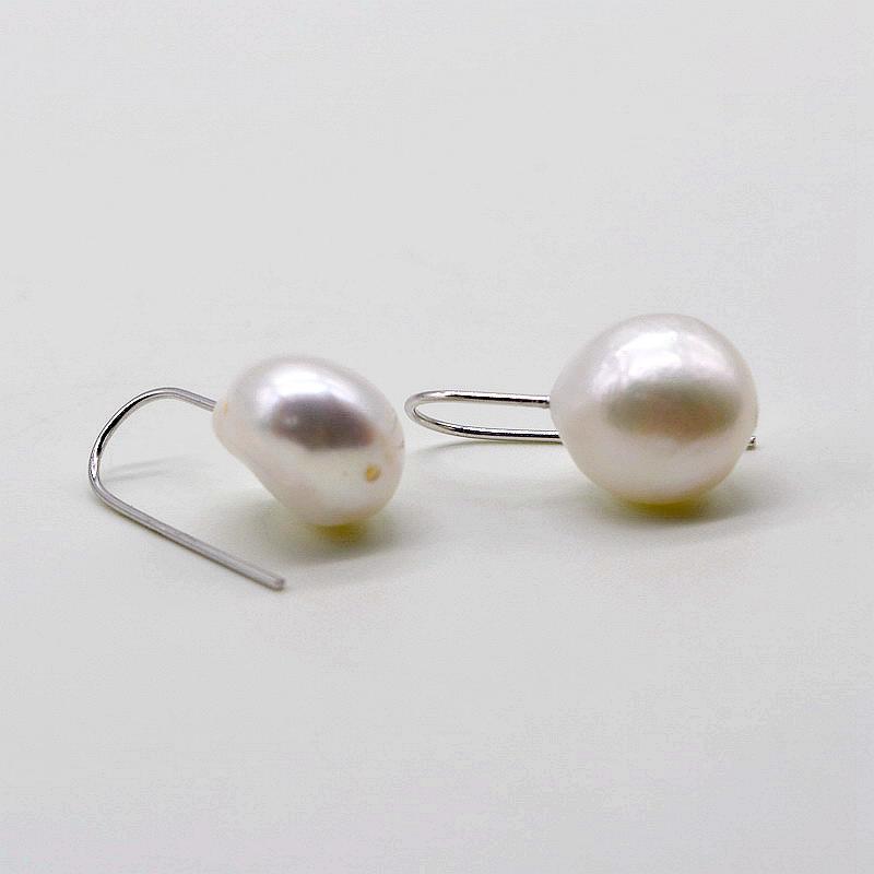 Baroque Pearl Earrings Natural White Freshwater Pearl 925 Silver Hook Short Pendant Women's Earrings Irregular Pearl Jewelry