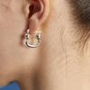 SIGNATURE HOOP EARRING_SILVER