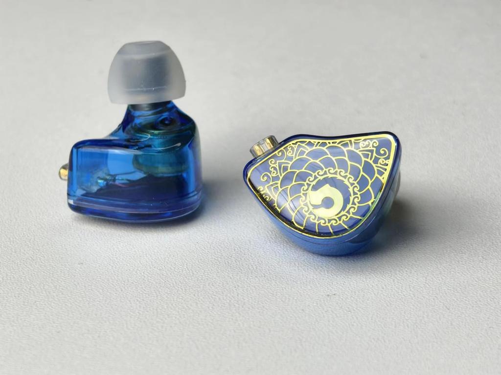 Yinyoo TANGZU Wan'er In-Ear Monitors, Wired Gaming Earphones, Chinese-made High-End In-Ear Monitors with S.G Dynamic Diaphragms, 10mm PET Dynamic