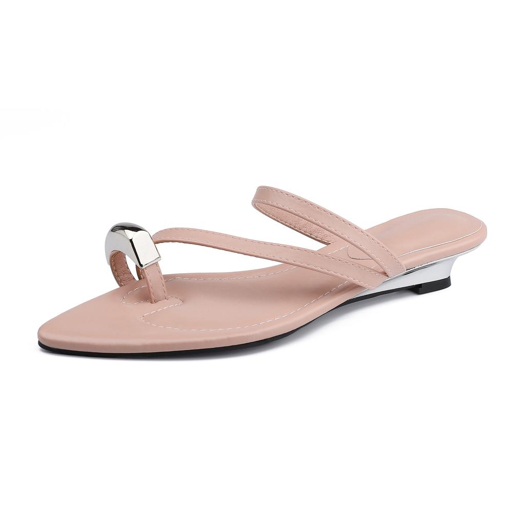 Summer New Small Thick Heel Flat Sandals for Women, Sexy Pointed Toes, Cold Slippers for Women, High-end Wear