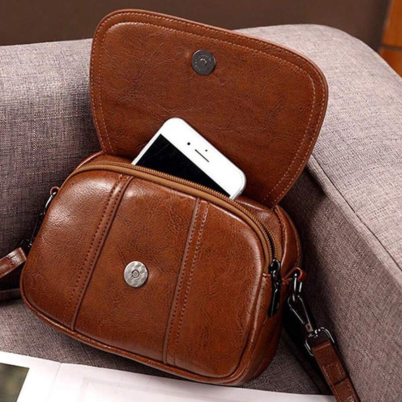 Premium Retro Oil Leather Square Bag Casual Versatile Shoulder Bag Fashionable Simple Commuter Women's Bag Messenger Mobile Phone Bag
