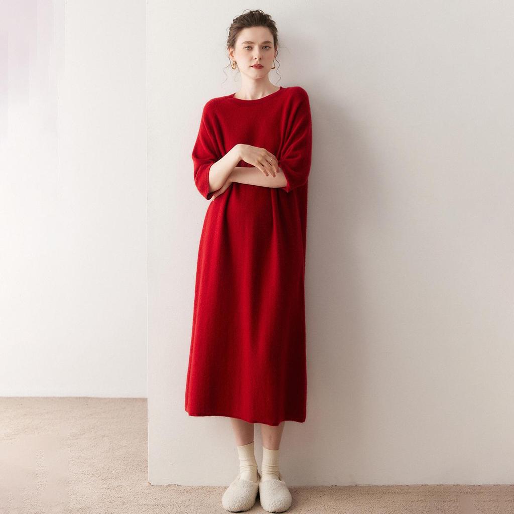 Korean Style Short Sleeve Cashmere Knit Dress for Women - Slimming Long Pullover with Round Neck, Autumn/Winter