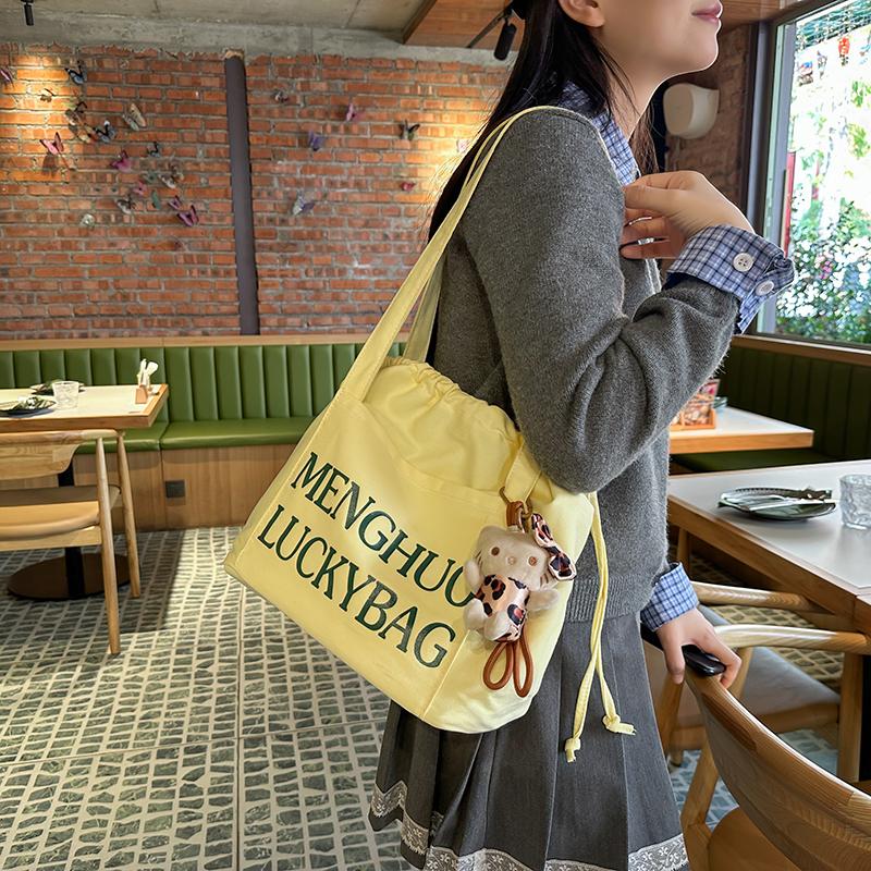 Джинсовая сумка женская сумка через плечо с завязками большая вместительная сумка-тоут — фото 8