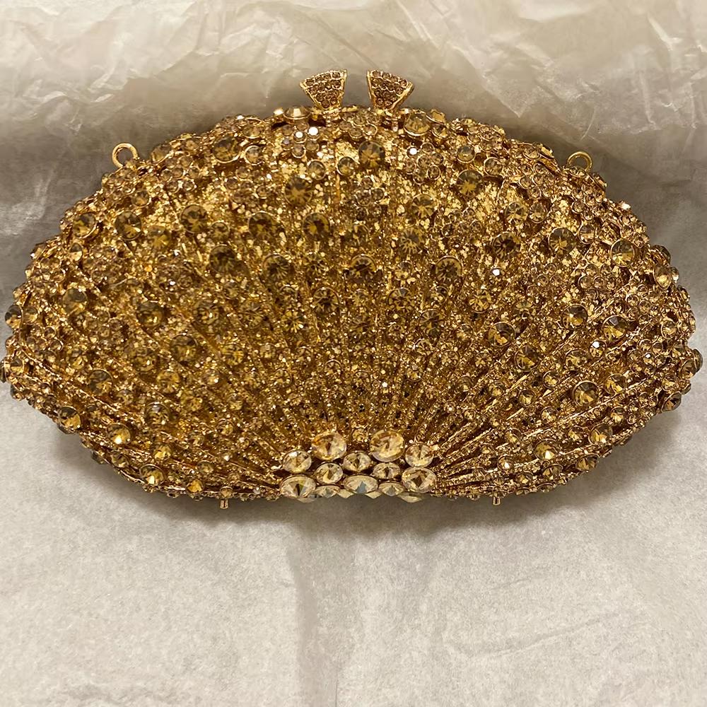 Hollow Out Rose Red Rhinestone Diamond Wedding Purse New Fashion Women’s Crystal Evening Clutches BagLady Chain Party Clutches