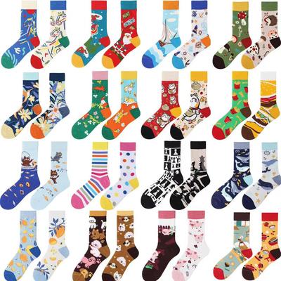 Original Asymmetrische Cartoon Hip Hop Baumwollsocken für Paare - Wadenhoch Mandarinenente Stil für Damen und Herren